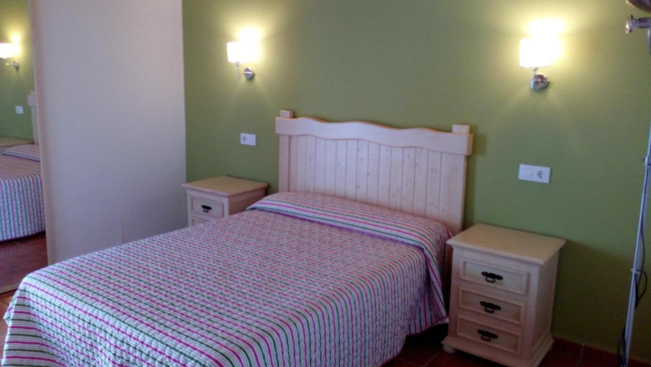 Apartamentos Rurales Casas De Los Maestros Talarrubias Exterior photo